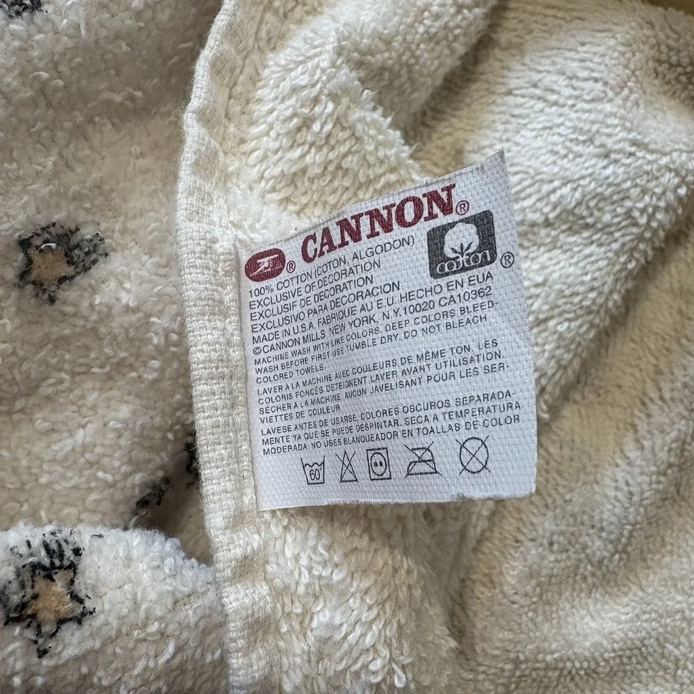 Vintage Cannon 100% Cotton Merry Christmas Santa Bath Towel 40